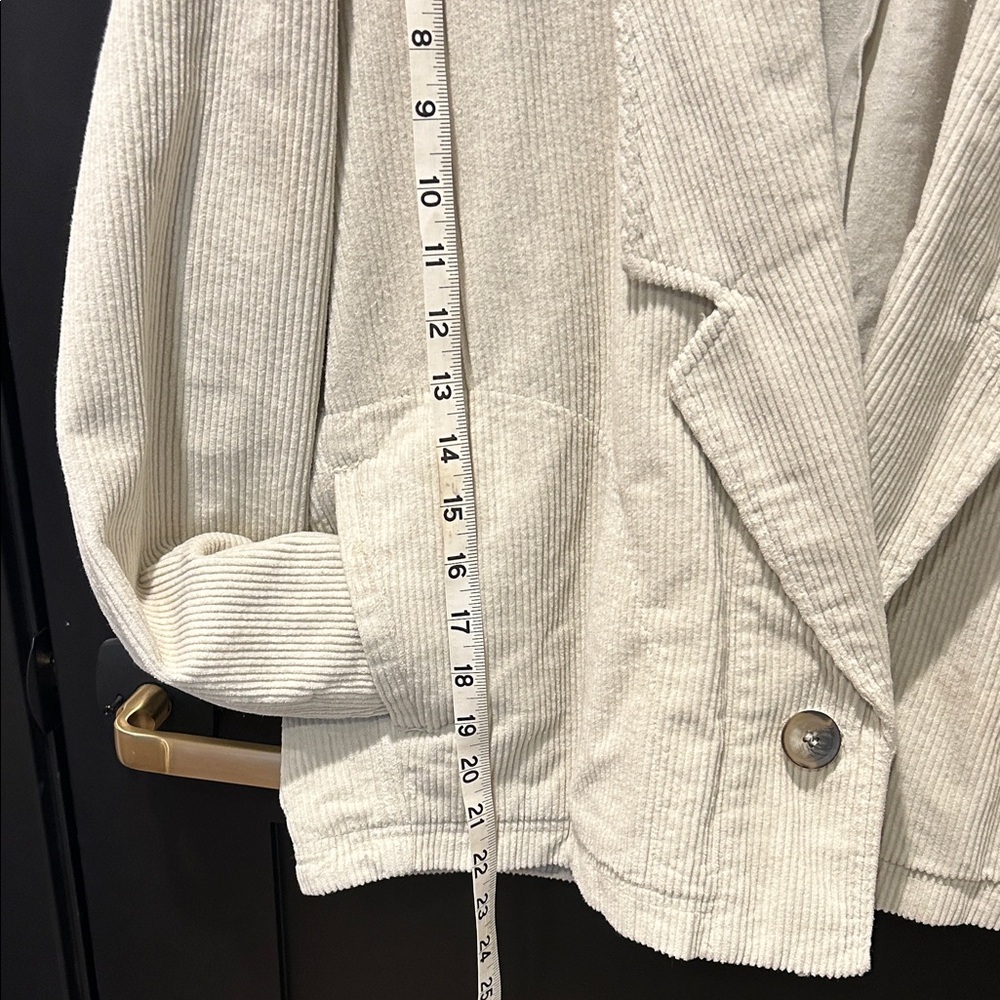 ZARA Cream Corduroy Shawl-Collar Blazer Jacket - Picture 8 of 8
